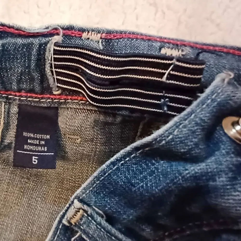 Oshkosh B'gosh girls denim skirt Size 5